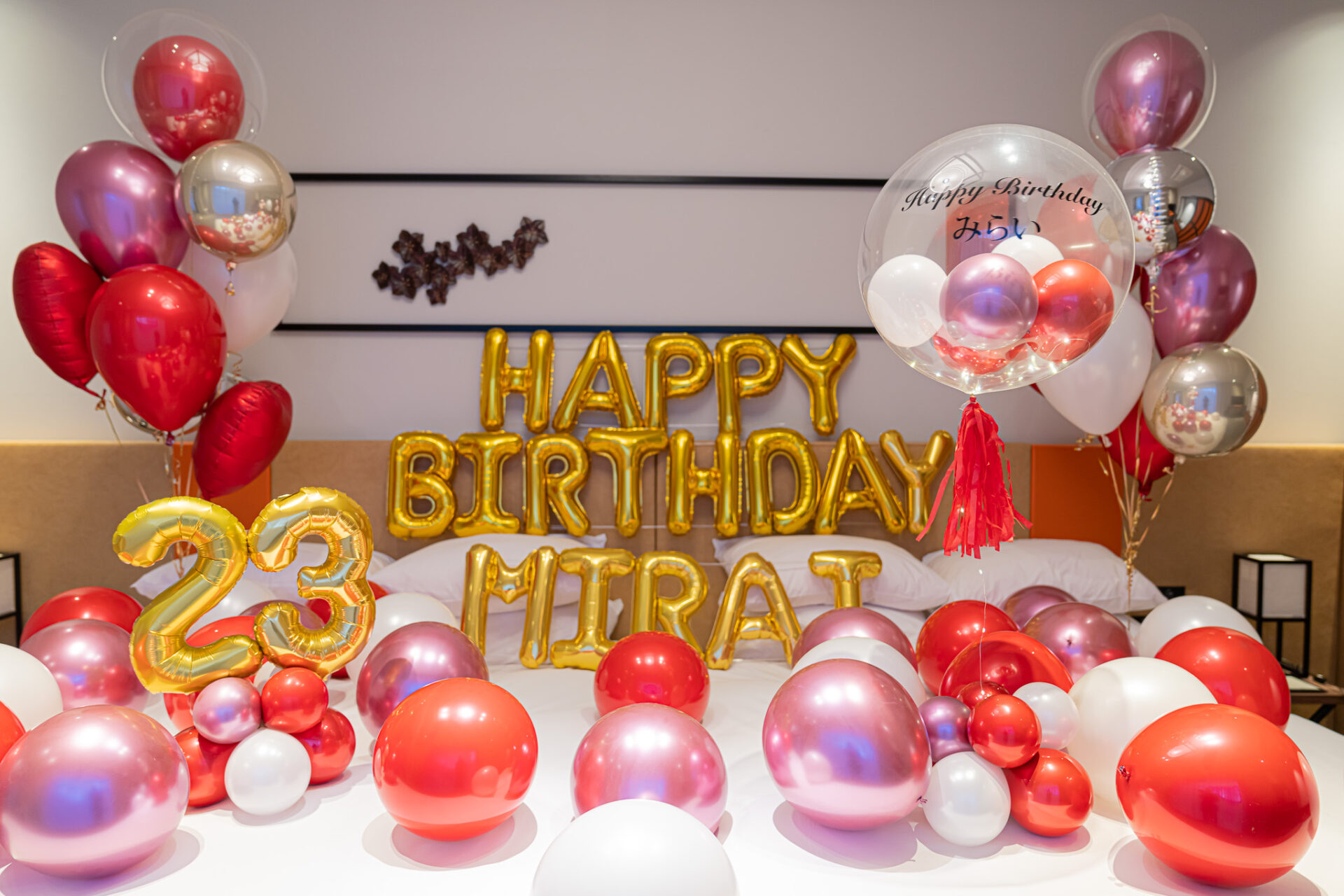 ホテルで誕生日サプライズ装飾