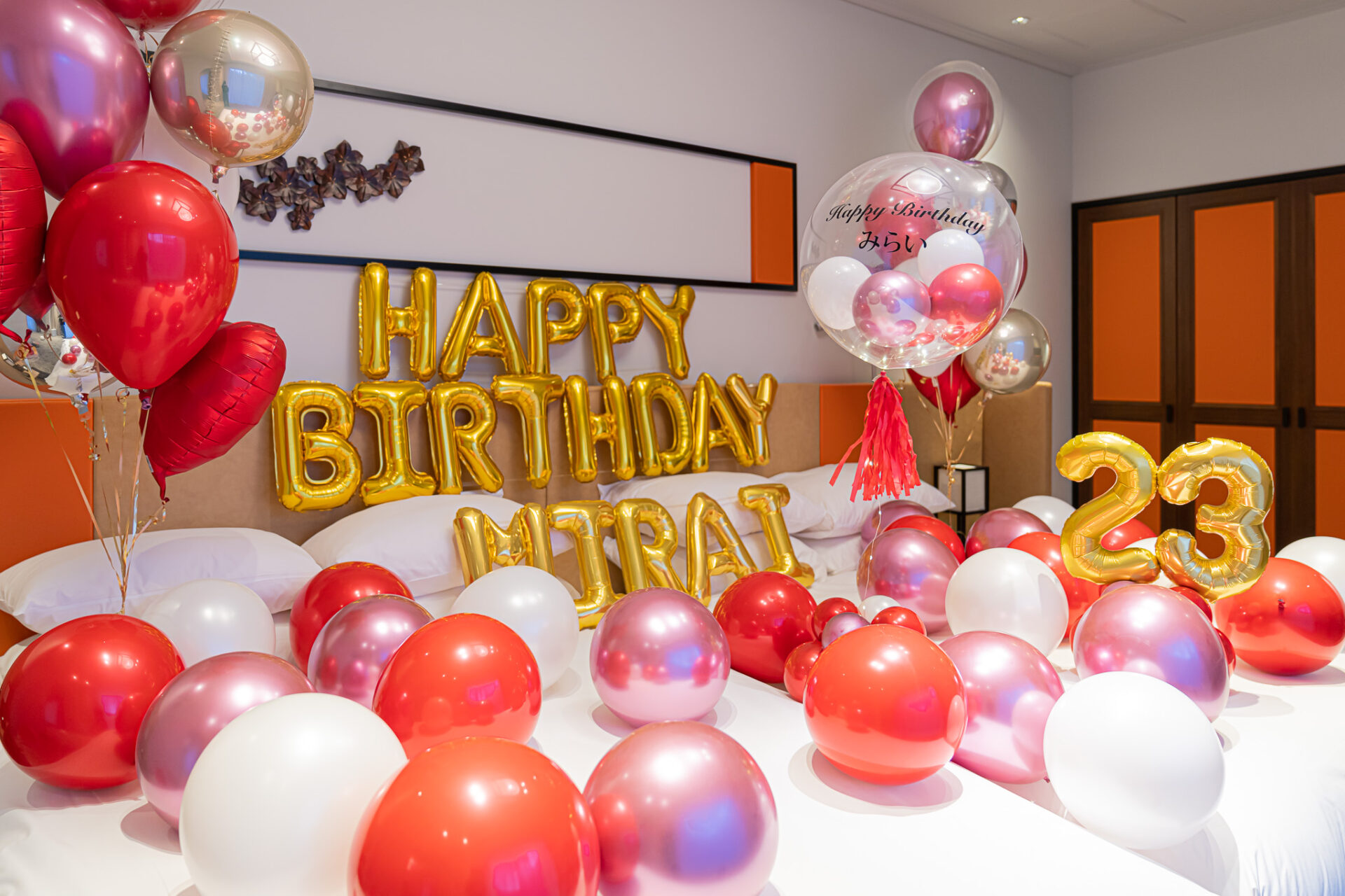 ホテルで誕生日サプライズ装飾