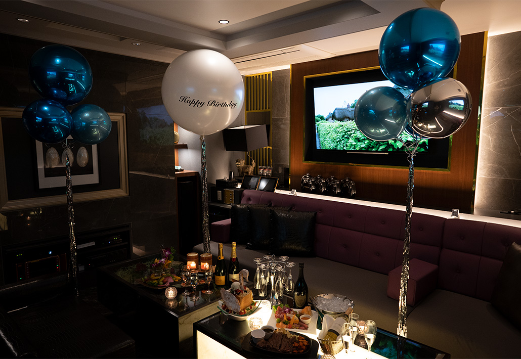 飲食店でバースデーパーティー