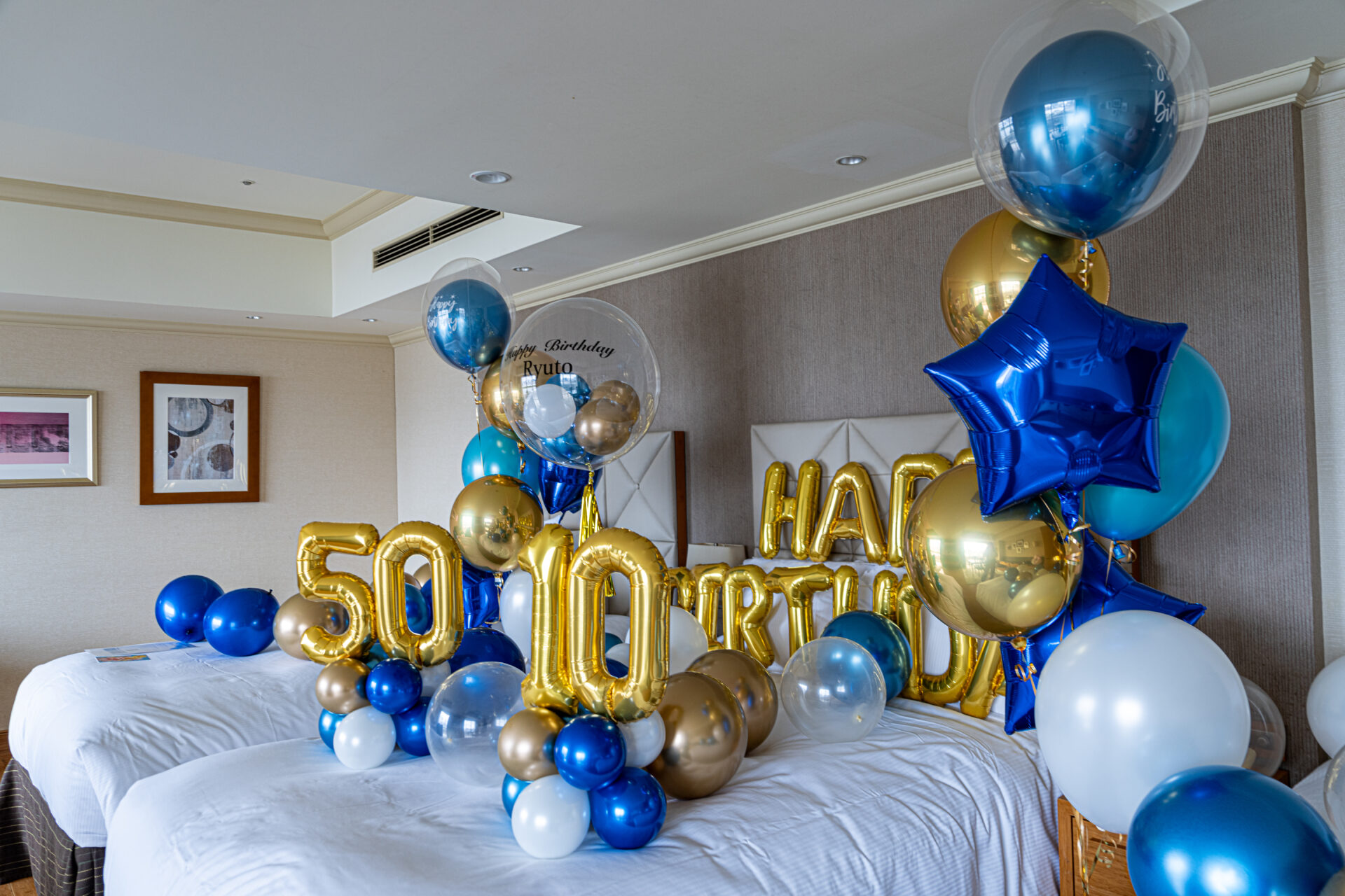 ホテルでお誕生日サプライズバルーン