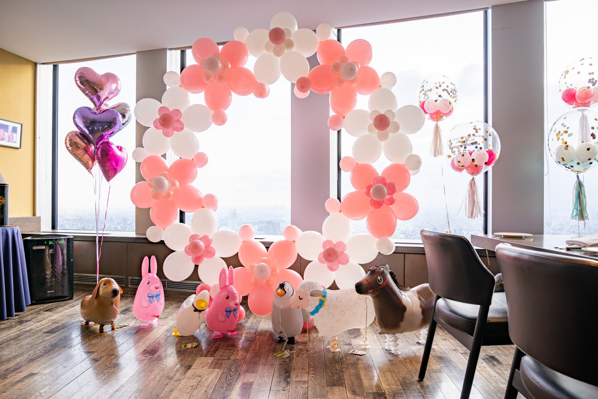 キッズバースデーの会場フォトスポット装飾