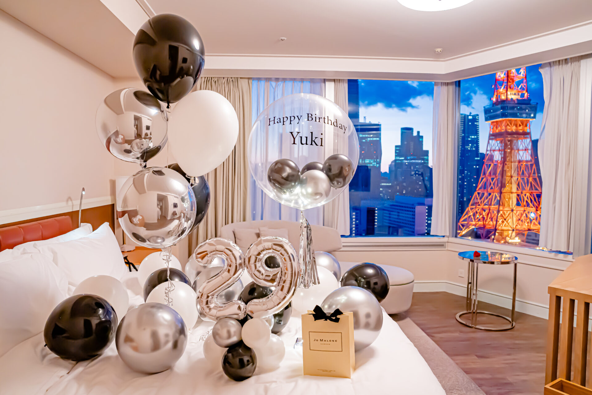 彼氏へバースデーサプライズ装飾