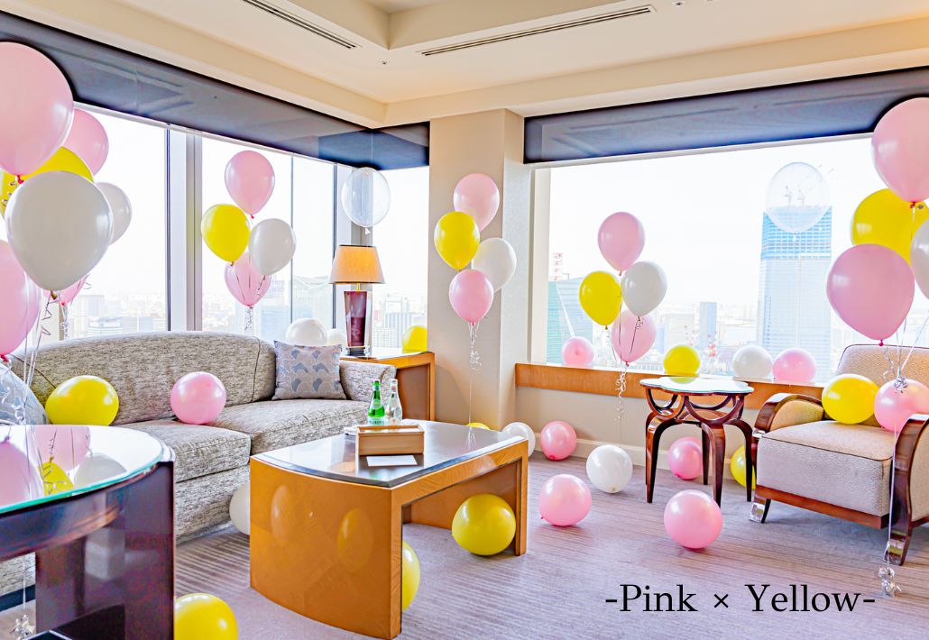 ホテルでバースデーサプライズ装飾