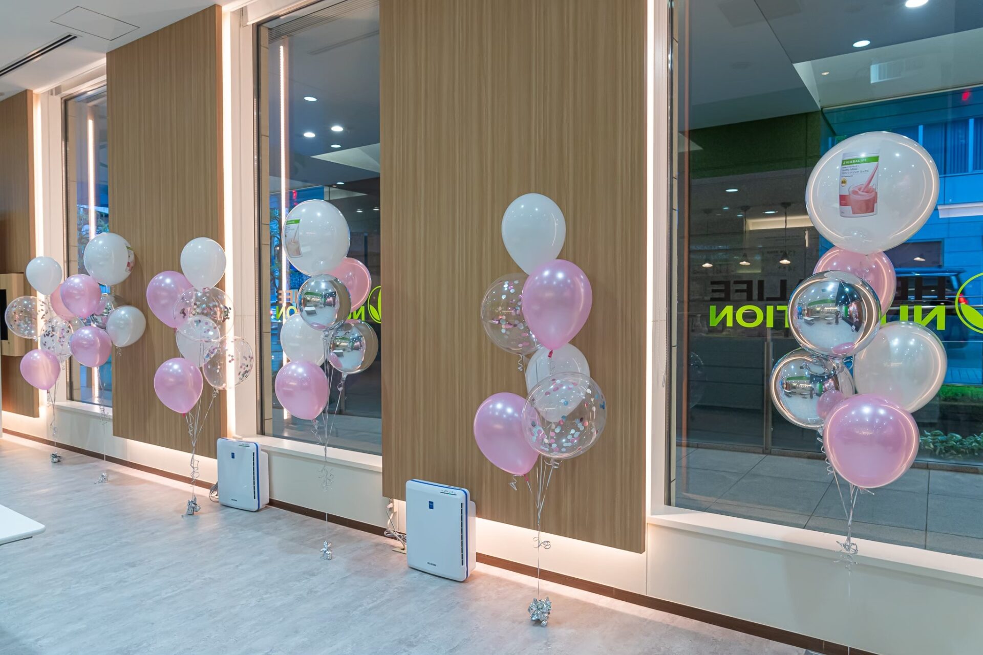 ブランド企業のディスプレイイベント装飾