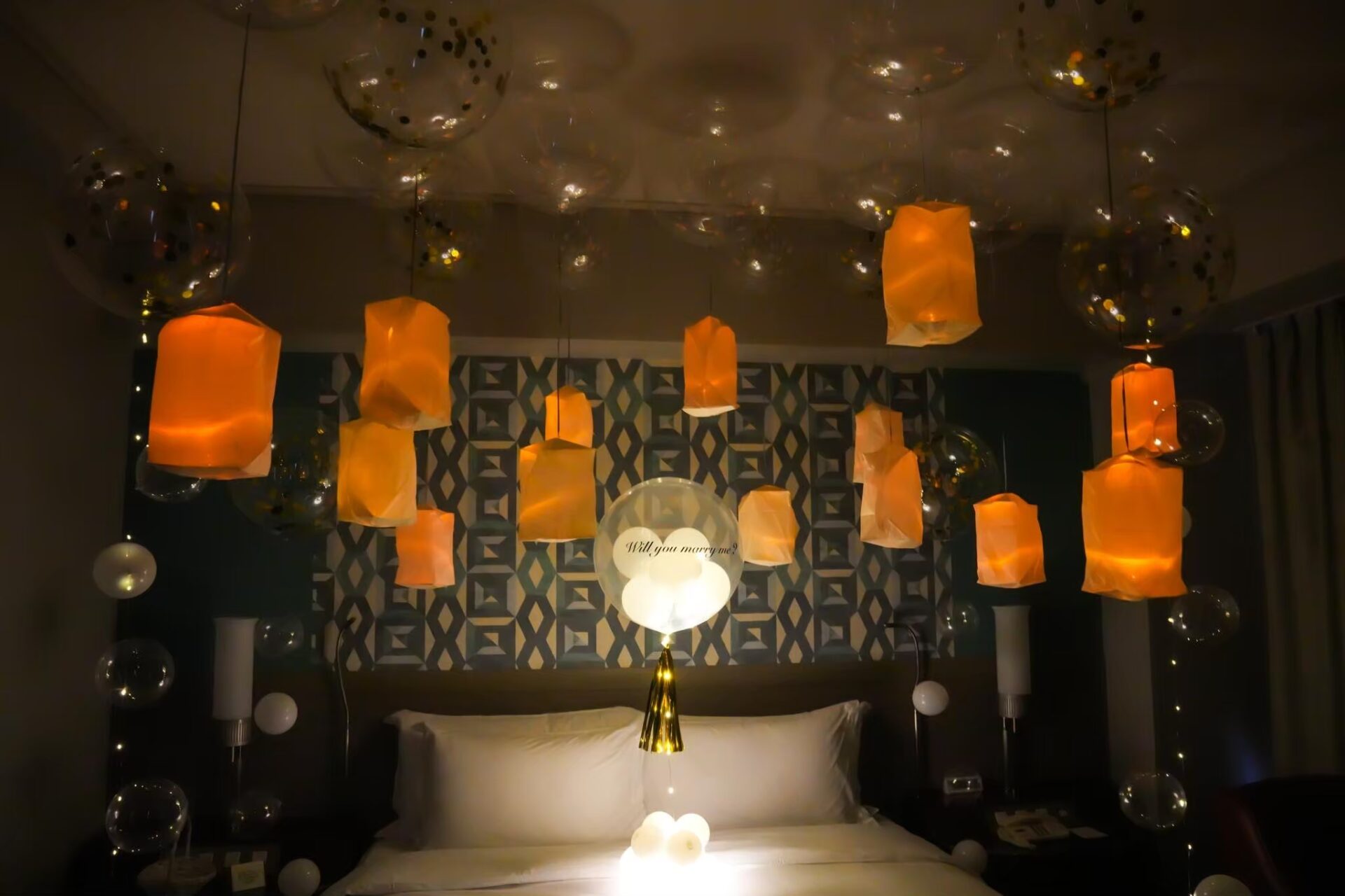 彼女へプロポーズランタンバルーン装飾