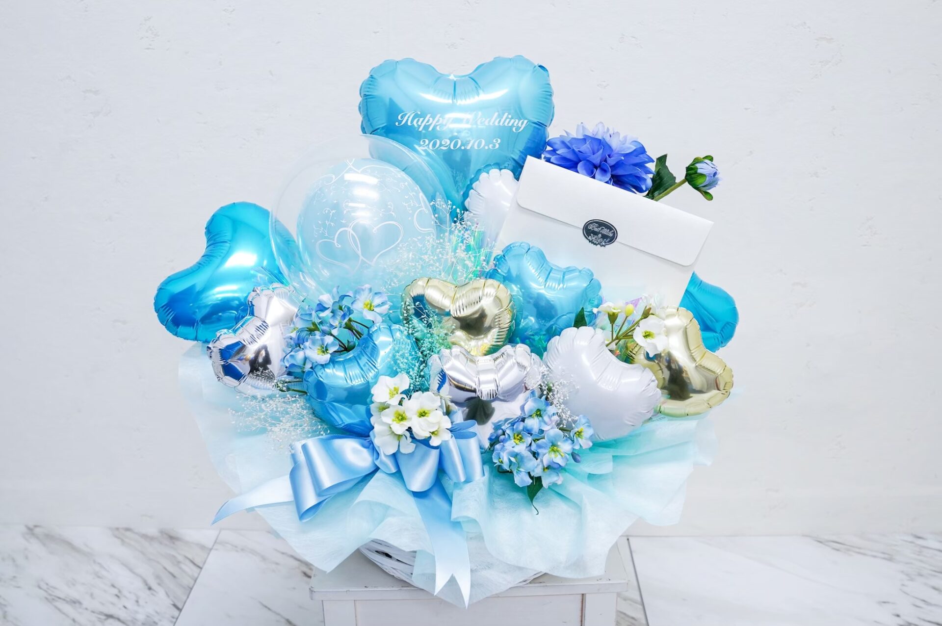 ウェディングバルーン電報