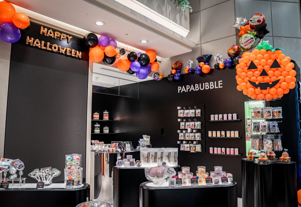 店舗内ハロウィン装飾