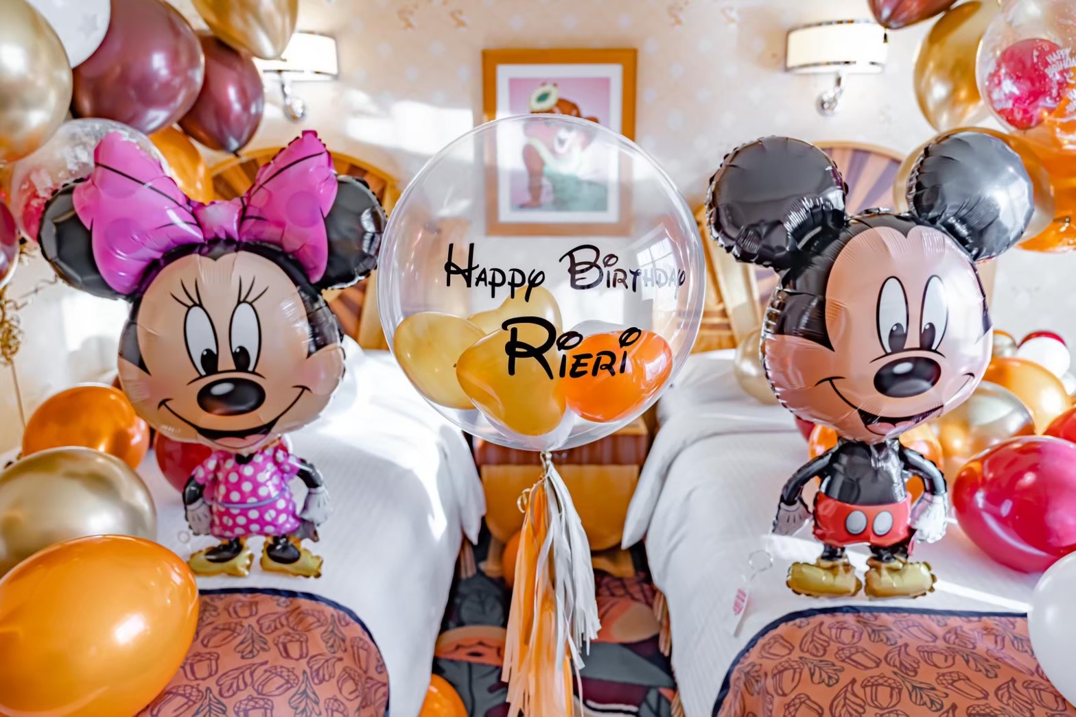 Mickey &amp; Minnie's Disney Character Balloon Birthday